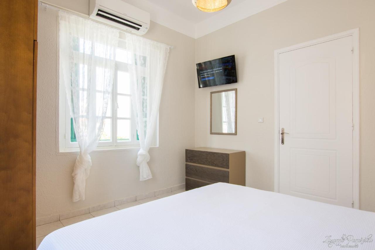 Pier Apartments Karpathos Town  Exterior photo