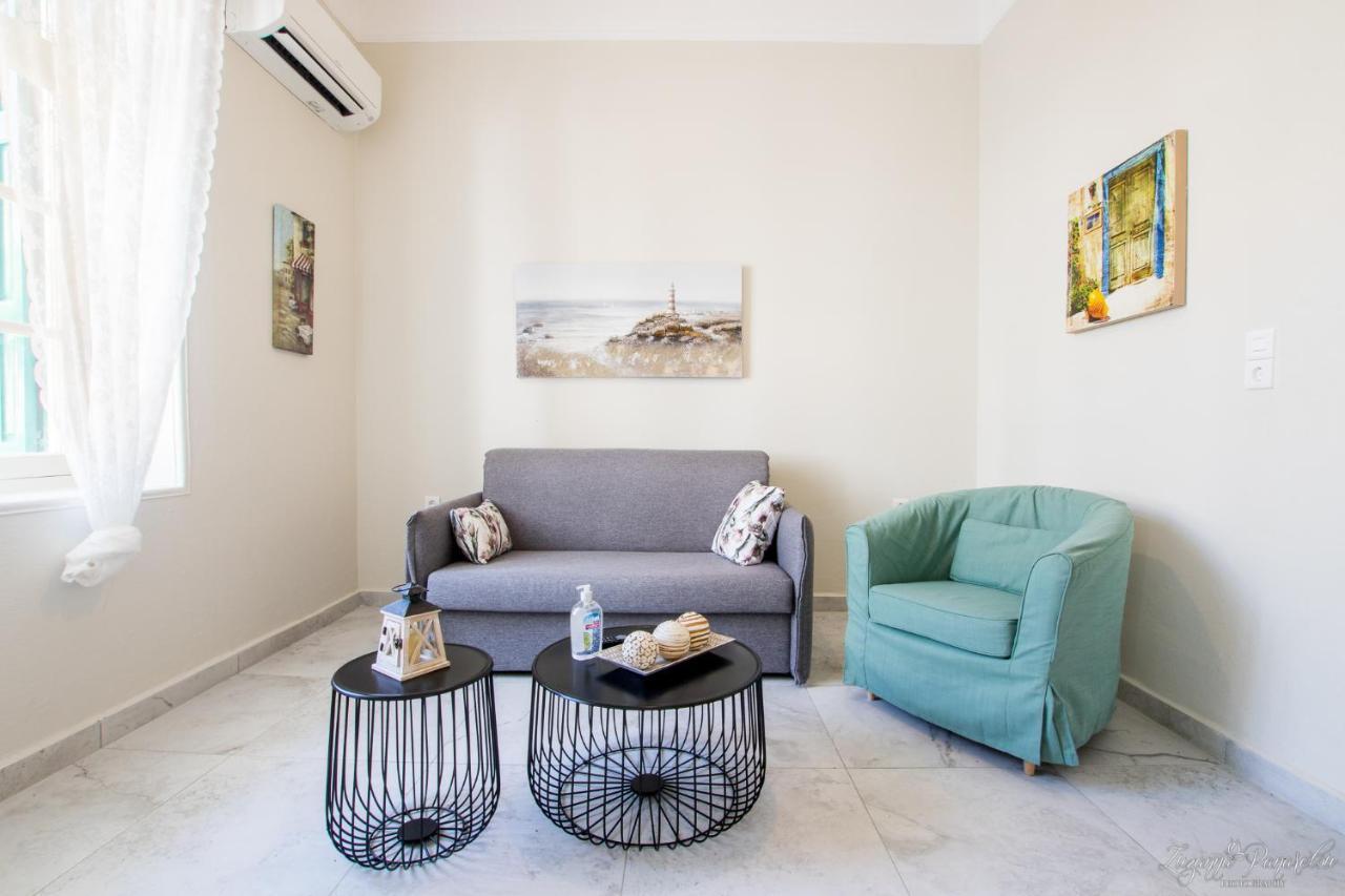 Pier Apartments Karpathos Town  Exterior photo
