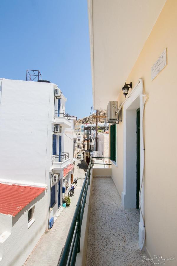 Pier Apartments Karpathos Town  Exterior photo