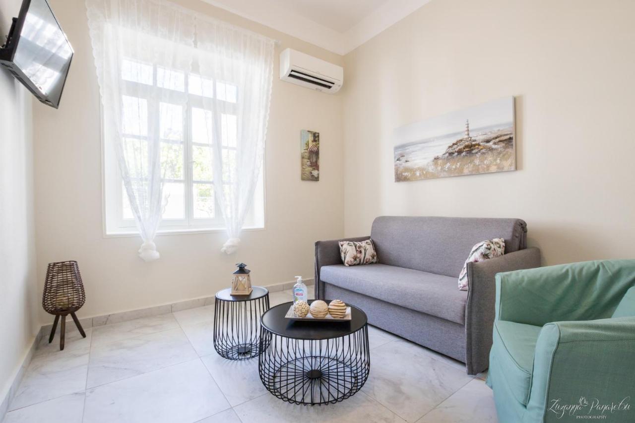 Pier Apartments Karpathos Town  Exterior photo