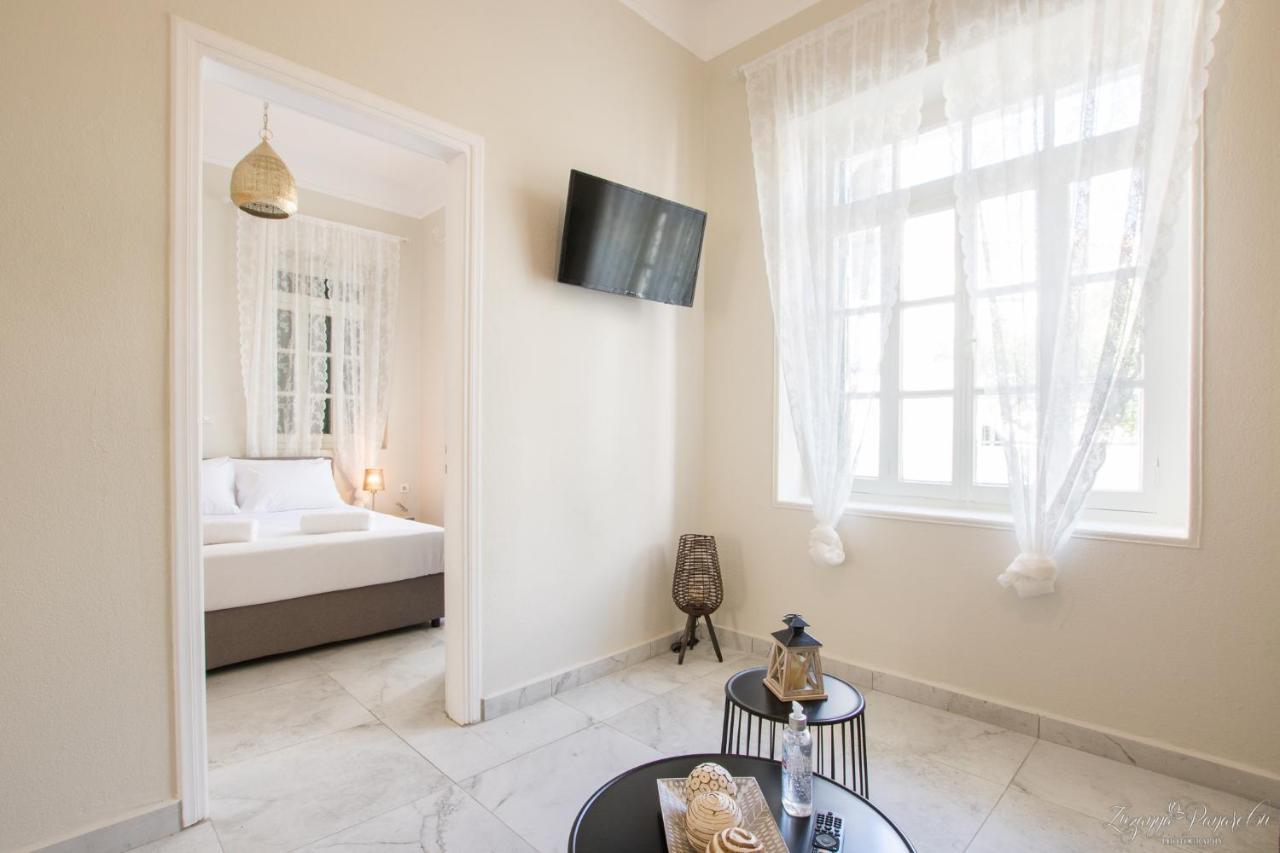 Pier Apartments Karpathos Town  Exterior photo