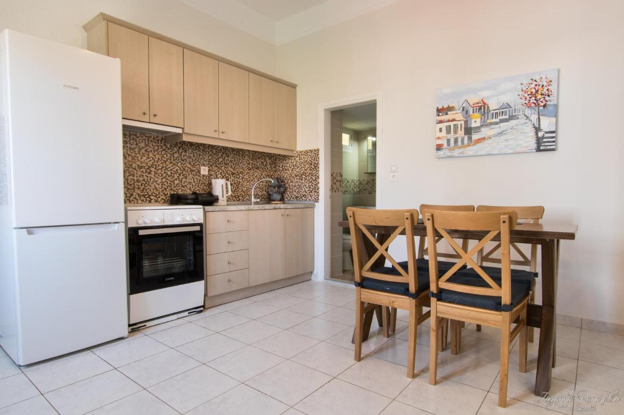 Pier Apartments Karpathos Town  Exterior photo